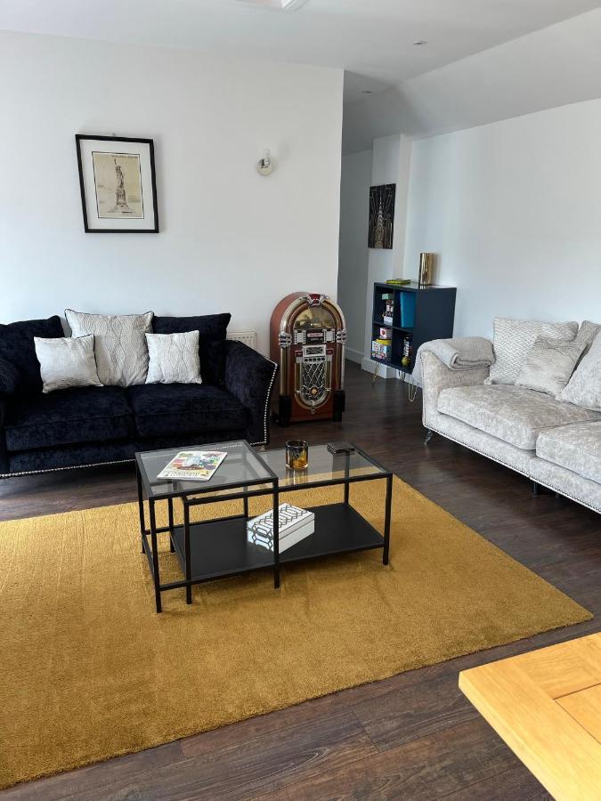 No.1 Bloom Apartments, Μπαθ Εξωτερικό φωτογραφία